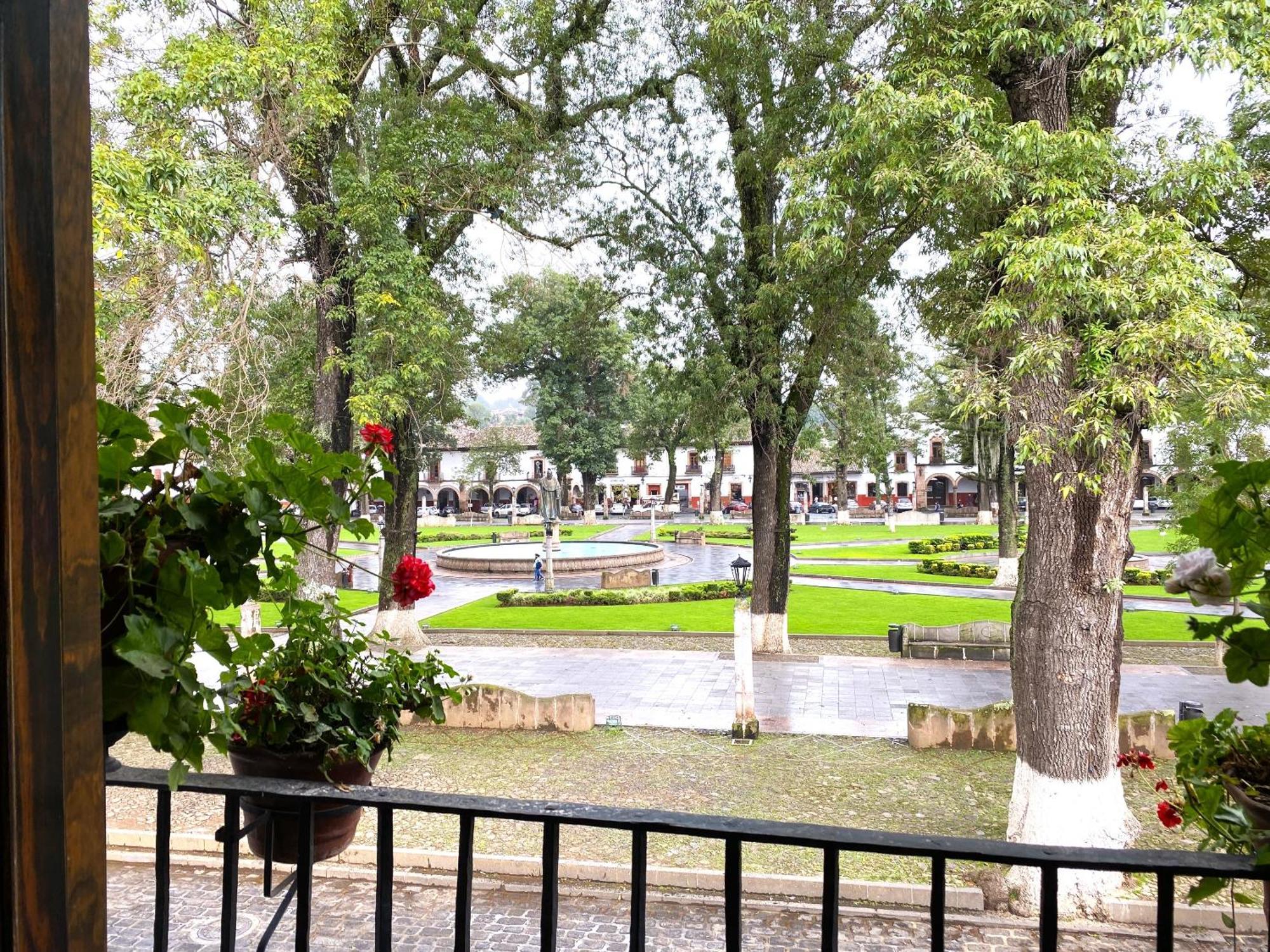 Hotel Mansion Iturbe Patzcuaro Ngoại thất bức ảnh